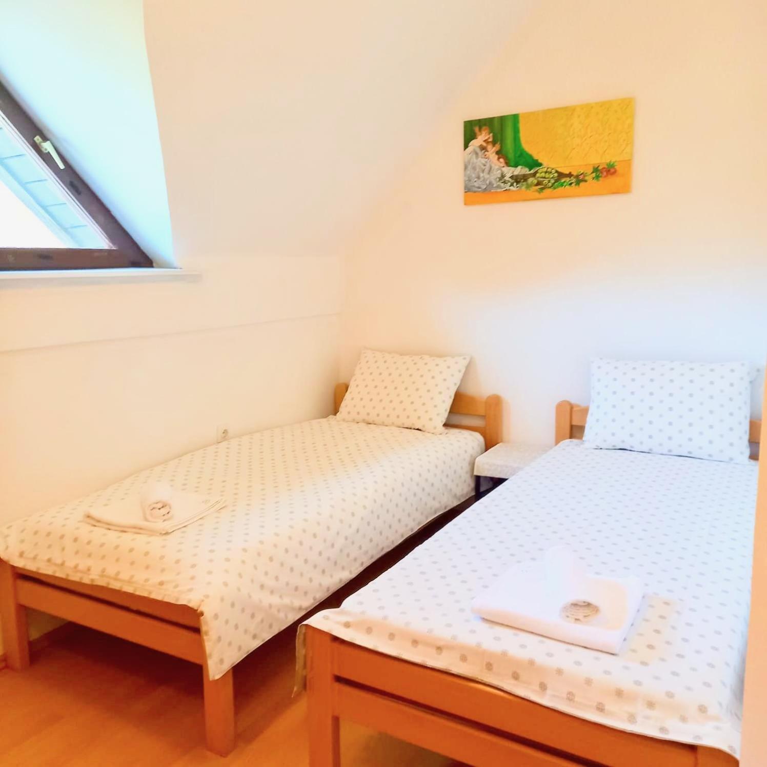 Miabella House - 2 Bedrooms And Terrace Brežice Eksteriør bilde